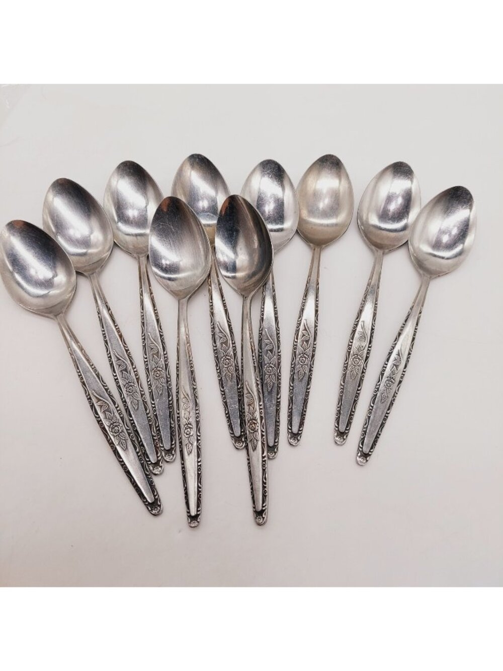 T & N Stainless Rose Spoons Lot Of 10 Satin Black Accent 7 1/4" T&N